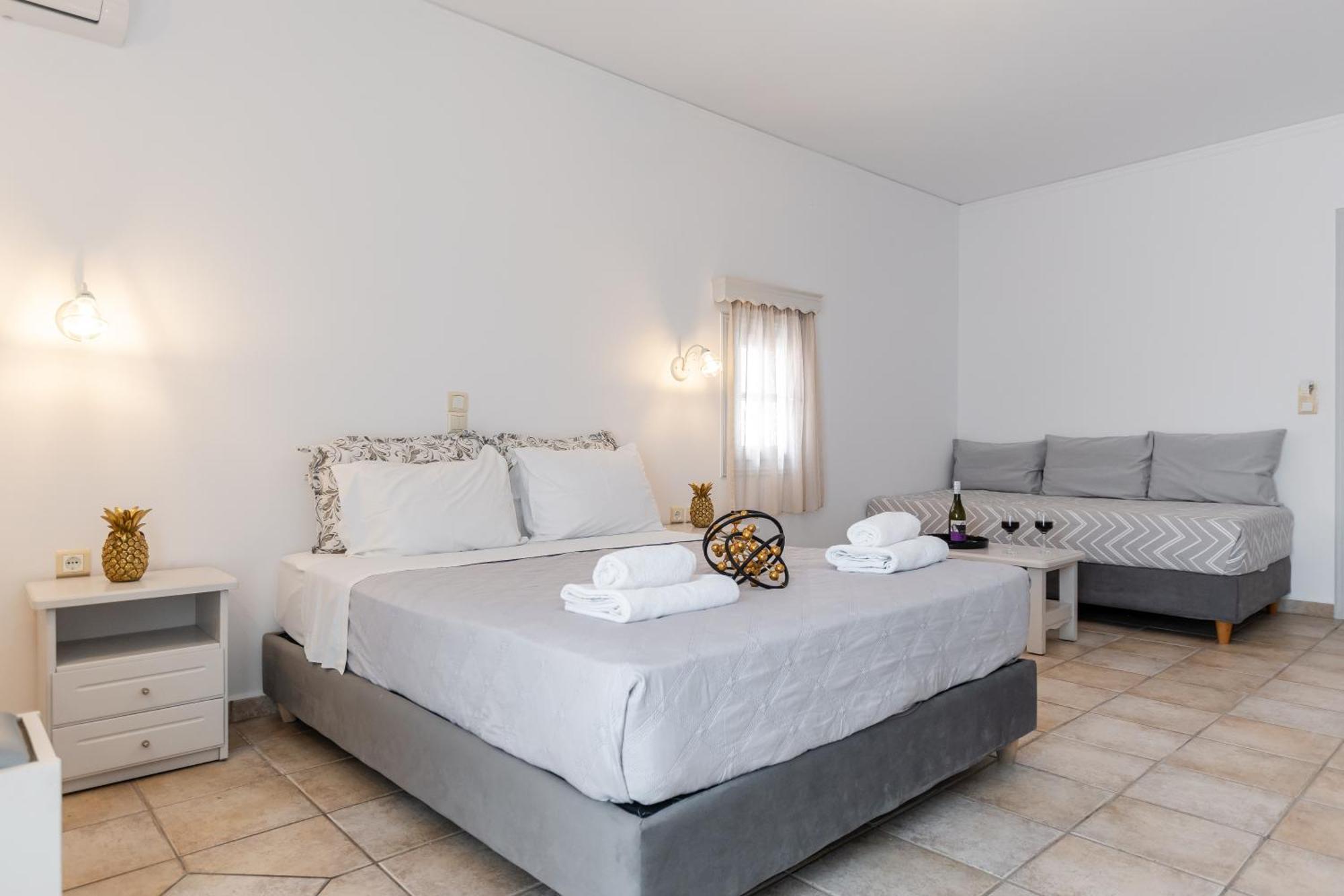 Aparthotel Golden Bay Agios Prokopios  Exterior foto