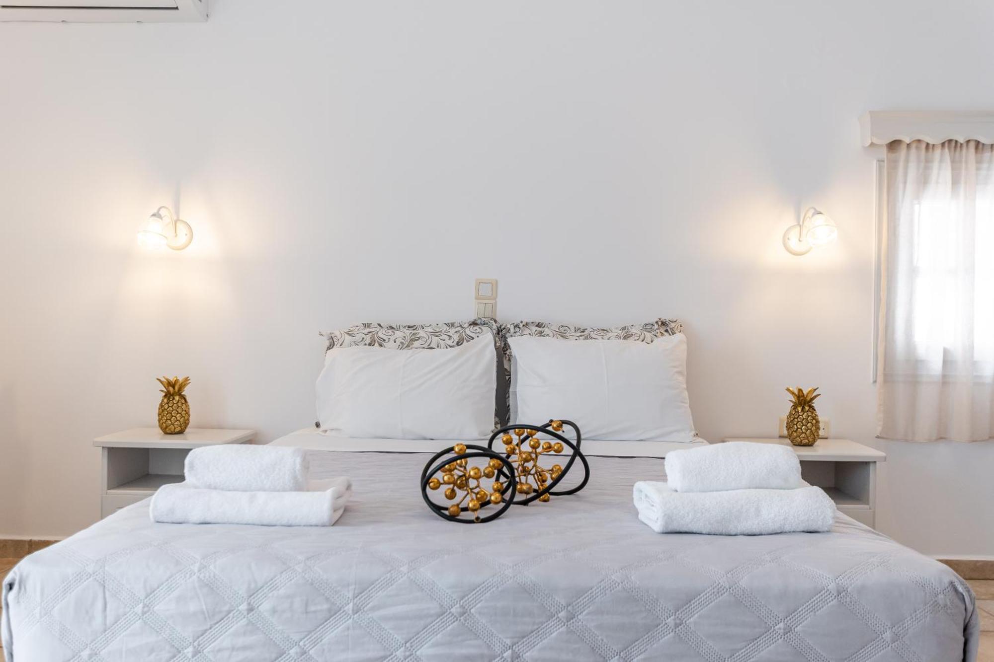 Aparthotel Golden Bay Agios Prokopios  Exterior foto